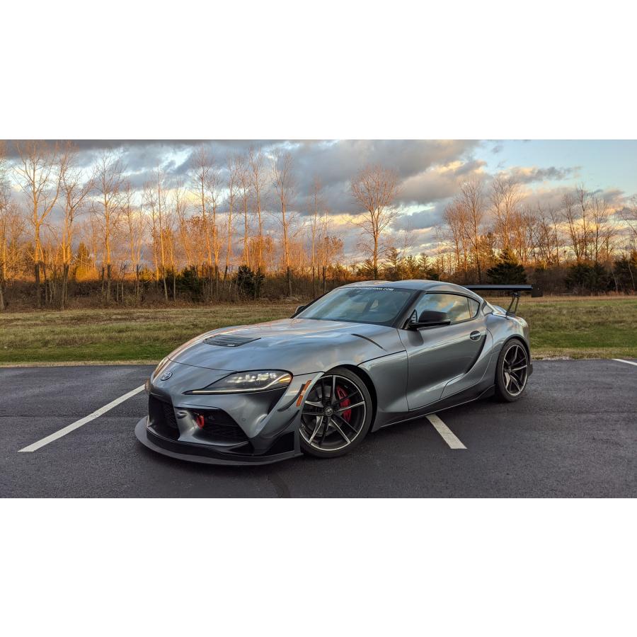 VERUS ENGINEERING(ヴェルスエンジニアリング)：A0215A：TOYOTA・GR：A90スープラ・SUPRA・カーボンボンネットルーバーの画像