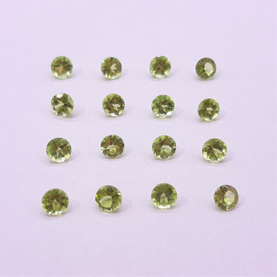 天然石ルース（裸石）・ペリドット  ルース / ラウンド【4mm】（1粒）ランダム発送｜arnavgems｜02