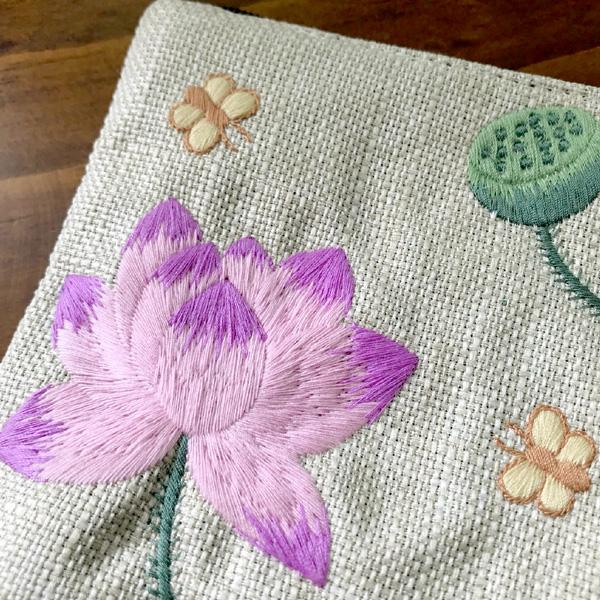 中国　古代刺繍　骨董品　ポーチ兼サッシュベルト　蓮の花　ロータス ロータス刺繍ポーチ ／ 蓮雑貨 ロータス雑貨 ロータス刺繍 アジアン