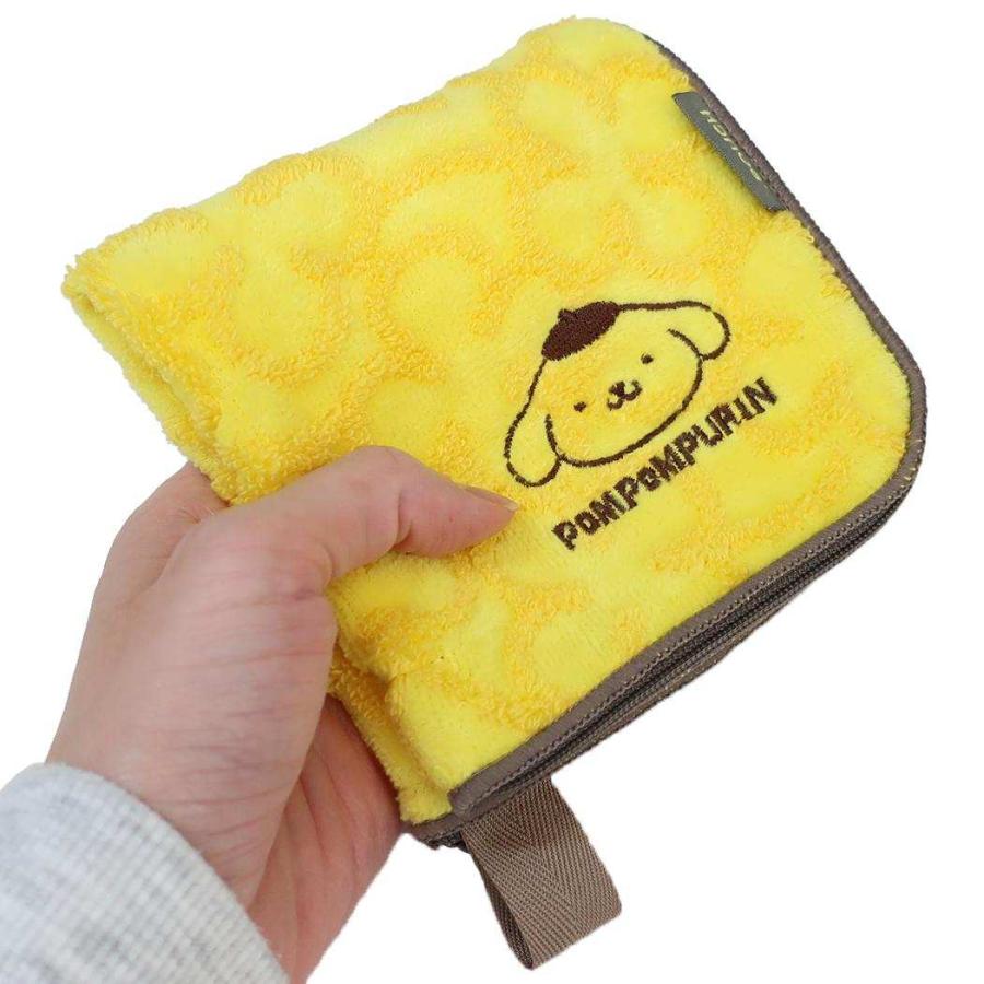 sanrio（サンリオ） グッズ ファスナー付きタオル クロミ キティ