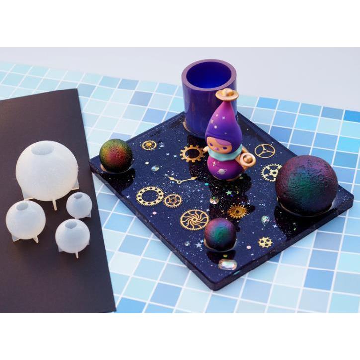 シリコン型 モールド 月風球体 25mm 完全な球体ではありません 宇宙 惑星 月 オルゴナイト 球体 レジン シリコンモールド キャンドル Moldmoon25mm マジカルオイルaromaventvert 通販 Yahoo ショッピング