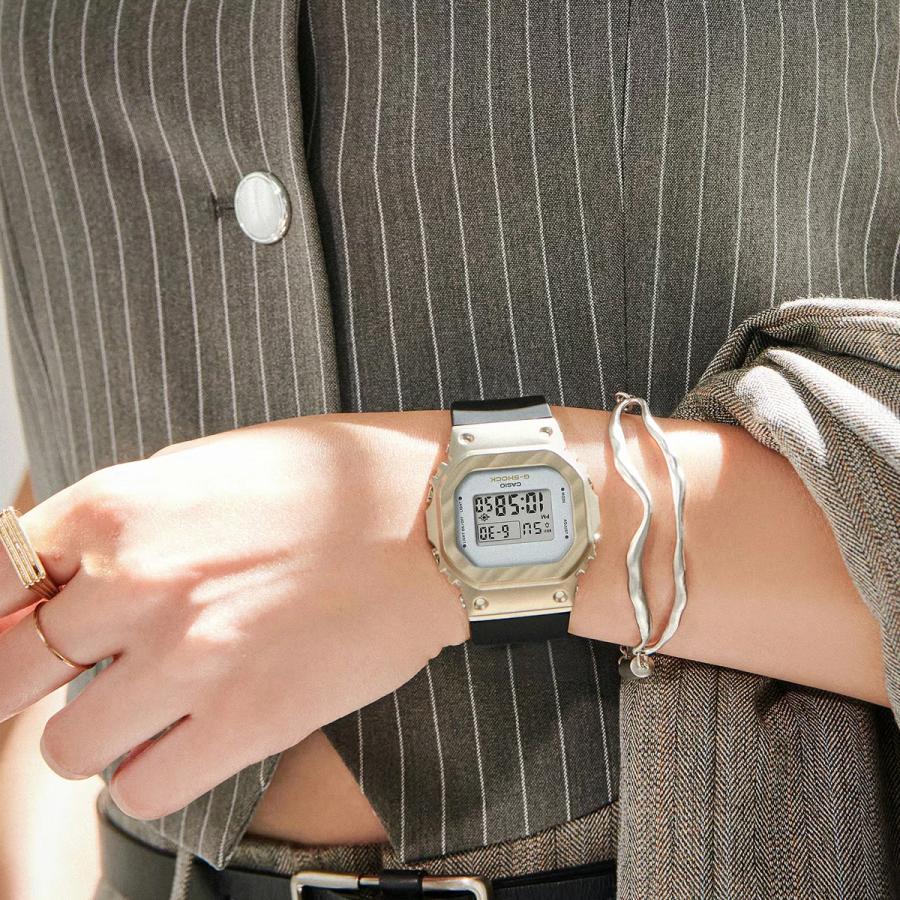 G-SHOCK カシオ メタル ジーショック 小さめ ボーイズサイズ デジタル