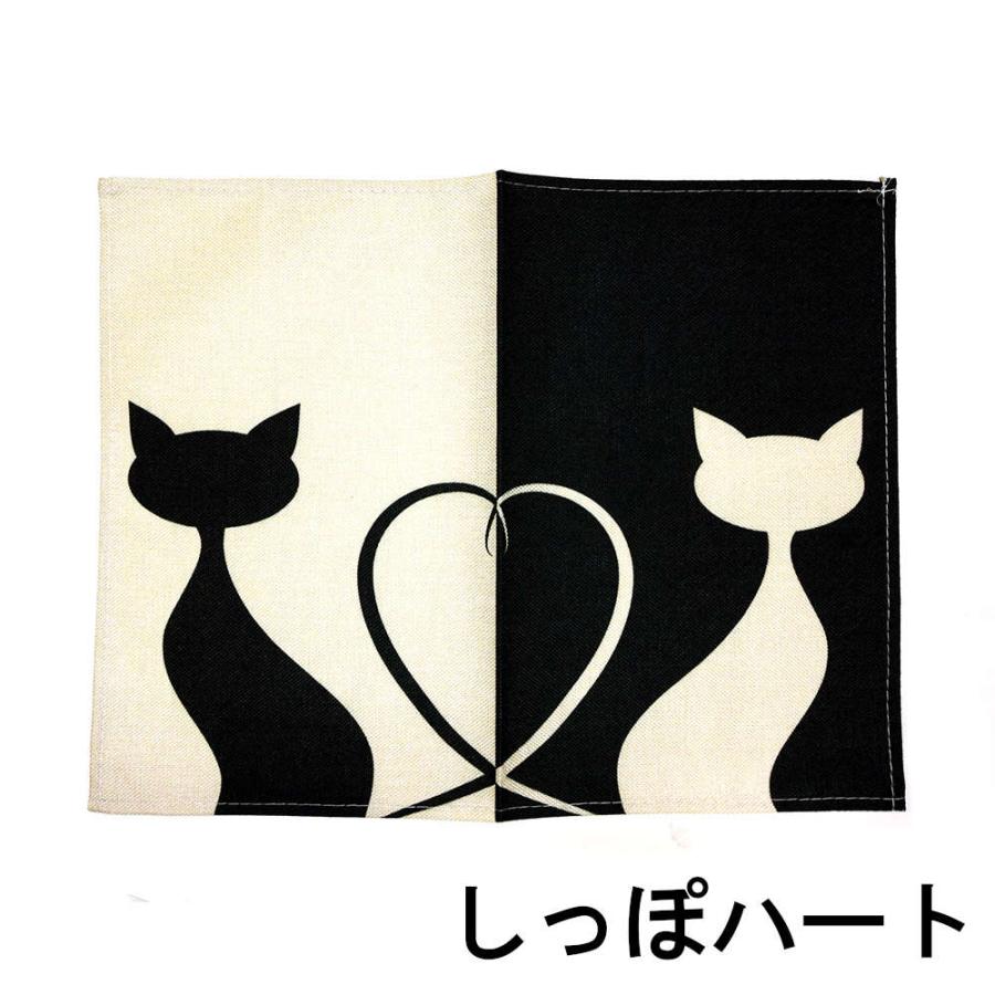 猫イラストがスタイリッシュなランチョンマット。モノクロでシックな