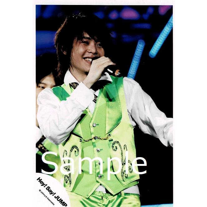 有岡大貴 Hey Say Jump 公式生写真 衣装黄緑 白 右手マイク 笑顔 Y 1444 アレイズブック ヤフーshop 通販 Yahoo ショッピング