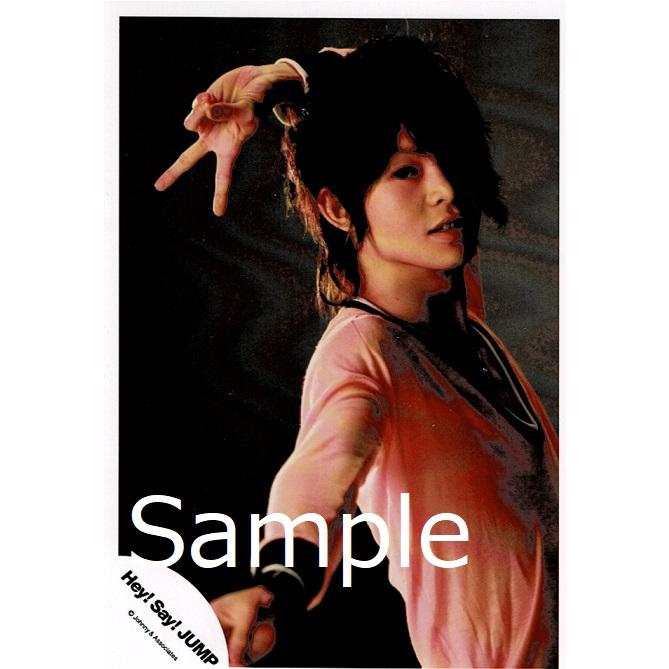 有岡大貴 Hey Say Jump 公式生写真 衣装ピンク 背景茶色 左手ピース Y 16 アレイズブック ヤフーshop 通販 Yahoo ショッピング