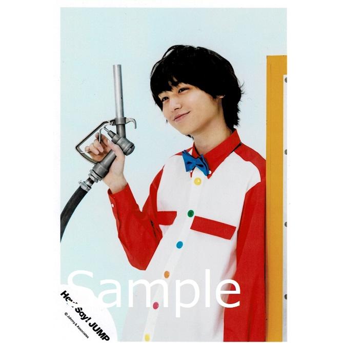 伊野尾慧 Hey Say Jump 公式生写真 Jumping Car 衣装赤 白 もの持ち 口閉じ Y アレイズブック ヤフーshop 通販 Yahoo ショッピング