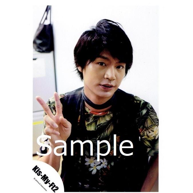 横尾渉 Kis My Ft2 キスマイ 公式生写真 Kis My Journey 衣装緑 黒 白 黄色 カメラ目線 ピース Y 245 アレイズブック ヤフーshop 通販 Yahoo ショッピング