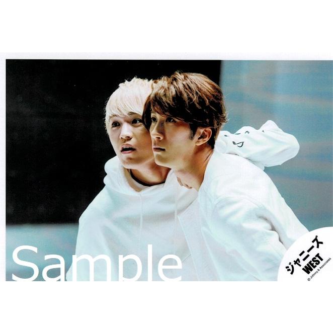 神山智洋 濱田崇裕 ジャニーズwest 公式生写真 Westival 衣装白 目線左方向 Y 2643 アレイズブック ヤフーshop 通販 Yahoo ショッピング