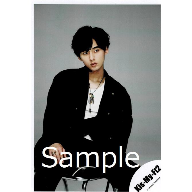 藤ヶ谷太輔 Kis My Ft2 キスマイ 公式生写真 Yummy You Me 衣装黒 白 背景グレー 目線右 Y 2900 アレイズブック ヤフーshop 通販 Yahoo ショッピング