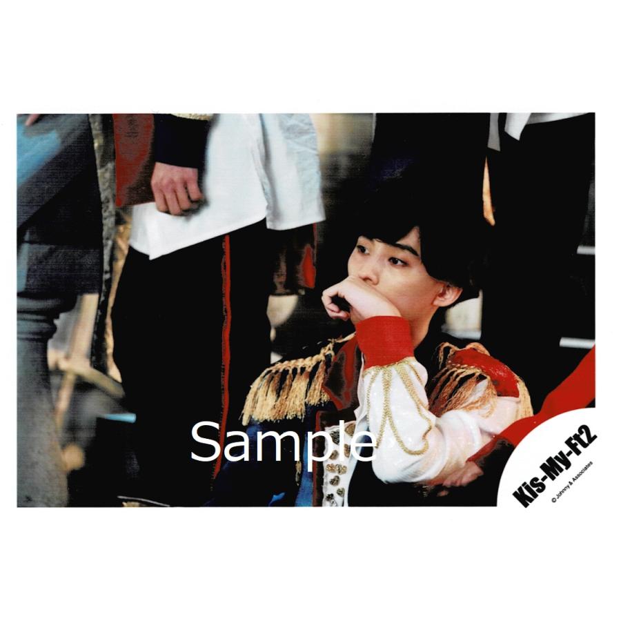 藤ヶ谷太輔 Kis My Ft2 キスマイ 公式生写真 Love 衣装白 赤 青 金 左手口 Z アレイズブック ヤフーshop 通販 Yahoo ショッピング