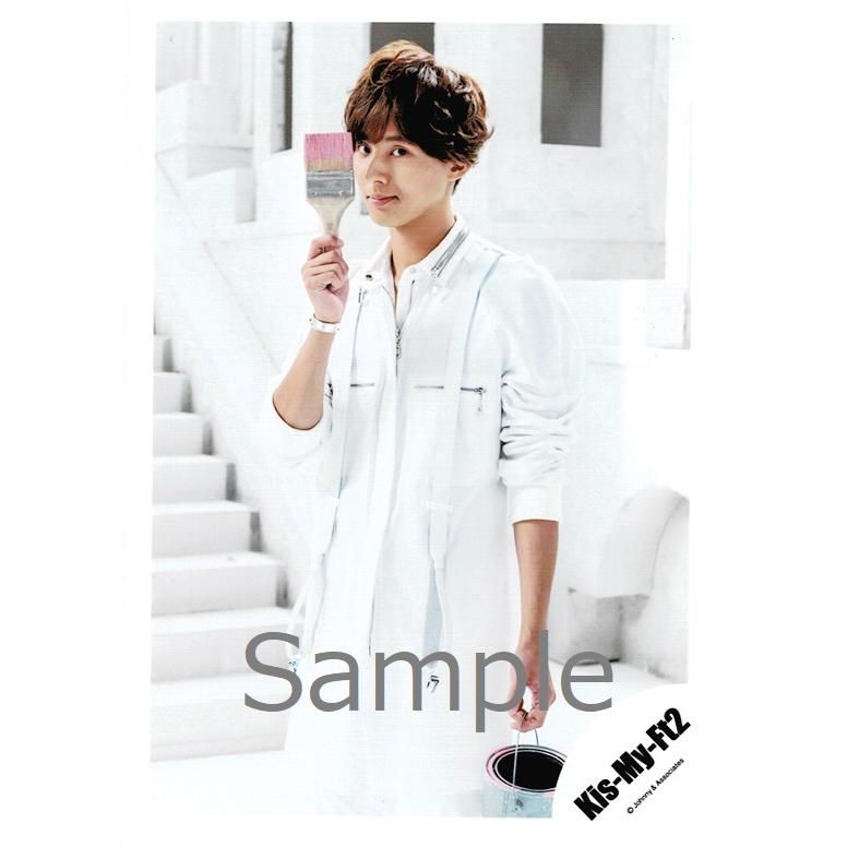 藤ヶ谷太輔 Kis My Ft2 キスマイ 公式生写真 君 僕 衣装白 カメラ目線 もの持ち 口閉じ Z アレイズブック ヤフーshop 通販 Yahoo ショッピング