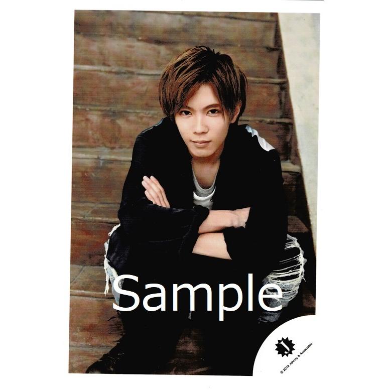 King&Prince 神宮寺勇太 Jロゴ カラーTシャツ 公式写真