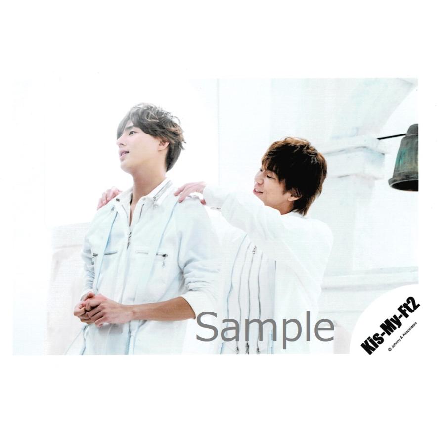 藤ヶ谷太輔 北山宏光 Kis My Ft2 キスマイ 公式生写真 君 僕 衣装白 背景白 北山両手藤ヶ谷の肩 Z アレイズブック ヤフーshop 通販 Yahoo ショッピング