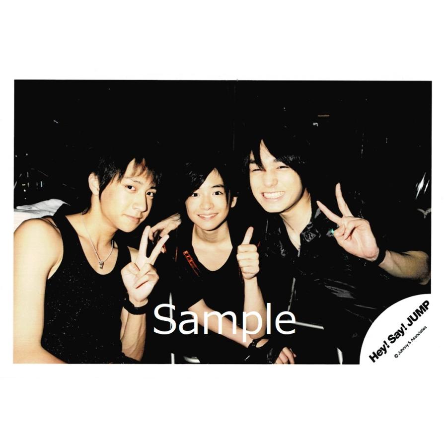 知念侑李 伊野尾慧 八乙女光 Hey Say Jump 公式生写真 衣装黒 カメラ目線 伊野尾八乙女ピース Z アレイズブック ヤフーshop 通販 Yahoo ショッピング