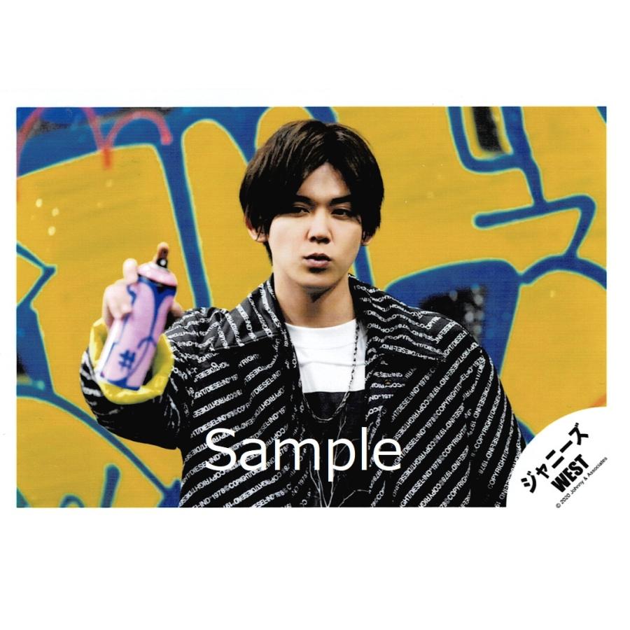 小瀧望 ジャニーズwest 公式生写真 Live Tour W Trouble 衣装黒 白 右手もの持ち 目線若干左 Z アレイズブック ヤフーshop 通販 Yahoo ショッピング