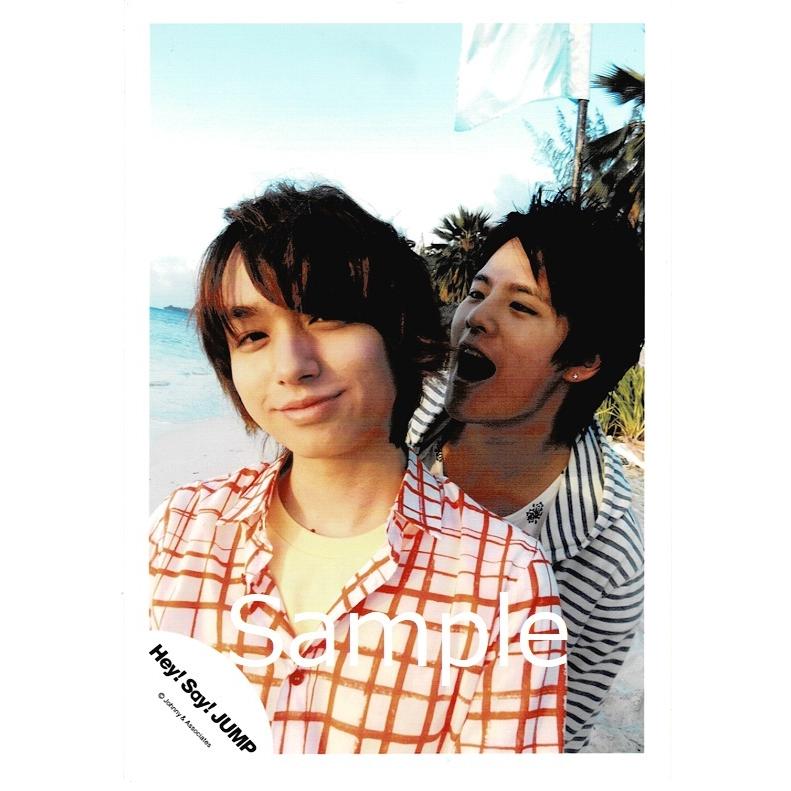 伊野尾慧 岡本圭人 Hey Say Jump 公式生写真 サイパン 伊野尾カメラ目線 岡本口開け Z アレイズブック ヤフーshop 通販 Yahoo ショッピング