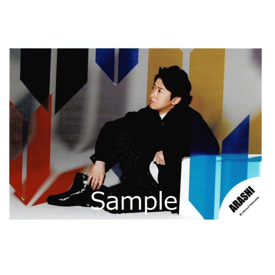 大野智 嵐 公式生写真 Japonism Show In Arena 衣装黒 白 口閉じ 座り 目線左方向 Z アレイズブック ヤフーshop 通販 Yahoo ショッピング