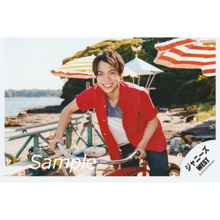重岡大毅 ジャニーズwest 公式生写真 人生は素晴らしい 衣装赤 白 グレー カメラ目線 Z 1400 アレイズブック ヤフーshop 通販 Yahoo ショッピング