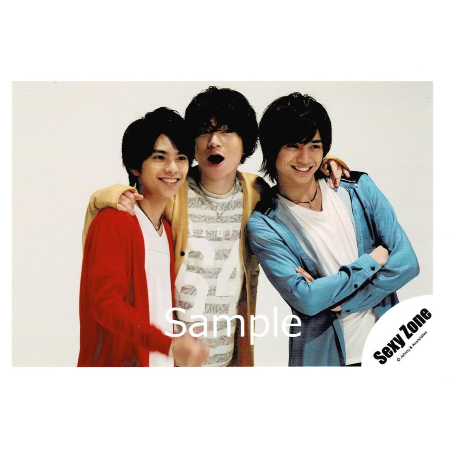 佐藤勝利 中島健人 菊池風磨 Sexy Zone 公式生写真 目線右方向 真ん中菊池 中島腕組み 背景グレー Z アレイズブック ヤフーshop 通販 Yahoo ショッピング