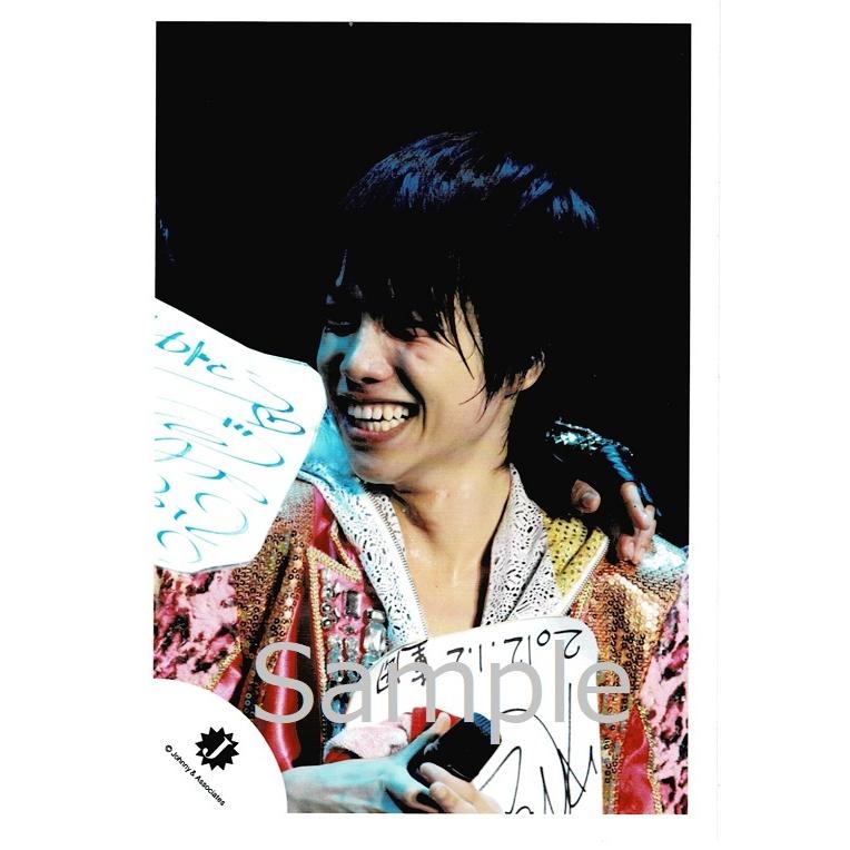 重岡大毅 ジャニーズwest 公式生写真 Jロゴ 衣装ピンク 銀 金 歯見せ 目線左 背景黒 Z アレイズブック ヤフーshop 通販 Yahoo ショッピング