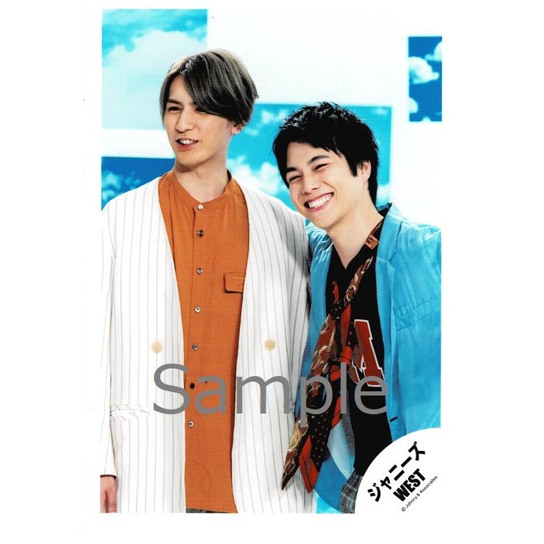 重岡大毅 藤井流星 ジャニーズwest 公式生写真 アメノチハレ 背景白 青 水色 歯見せ 目線左 Z アレイズブック ヤフーshop 通販 Yahoo ショッピング