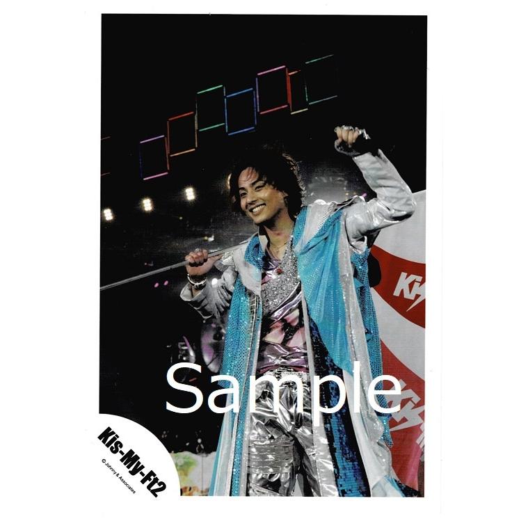 藤ヶ谷太輔 Kis My Ft2 キスマイ 公式生写真 ライブ 衣装白 水色 紫 銀 歯見せ 左手マイク持ち Z アレイズブック ヤフーshop 通販 Yahoo ショッピング