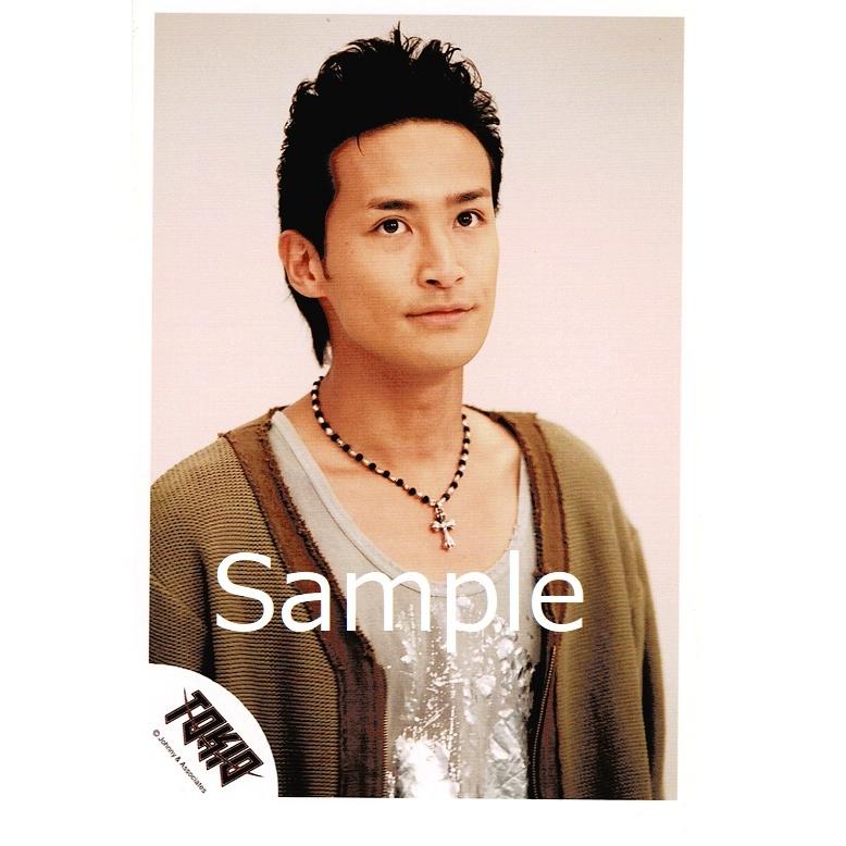 松岡昌宏 Tokio 公式生写真 衣装カーキ 茶色 グレー 白 目線右上 ネックレス Z アレイズブック ヤフーshop 通販 Yahoo ショッピング