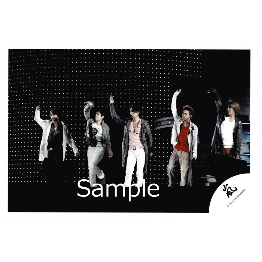 嵐 集合 公式生写真 嵐ロゴ Arashic ライブ 右手あげ 目線左 真ん中松本 Z アレイズブック ヤフーshop 通販 Yahoo ショッピング
