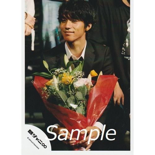 錦戸亮 関ジャニ 公式生写真 8uppers 10 衣装黒 白 黄色 花束持ち Z 1700 アレイズブック ヤフーshop 通販 Yahoo ショッピング
