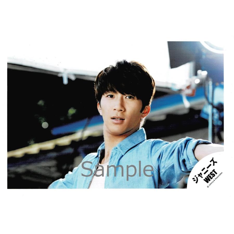 濱田崇裕 ジャニーズwest 公式生写真 人生は素晴らしい 衣装水色 白 カメラ目線 Z アレイズブック ヤフーshop 通販 Yahoo ショッピング