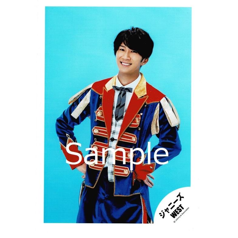 濱田崇裕 ジャニーズwest 公式生写真 プリンシパルの君へ 衣装赤 青 白 グレー 金 背景水色 カメラ目線 歯見せ Z アレイズブック ヤフーshop 通販 Yahoo ショッピング