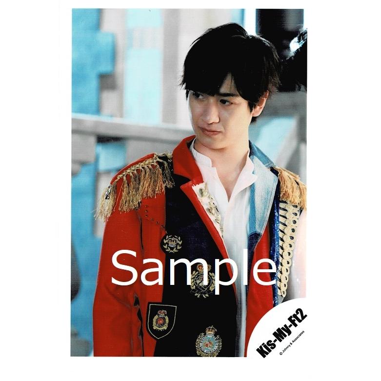宮田俊哉 Kis My Ft2 キスマイ 公式生写真 Love 衣装青 赤 金 白 口閉じ 目線左方向 Z 180 アレイズブック ヤフーshop 通販 Yahoo ショッピング