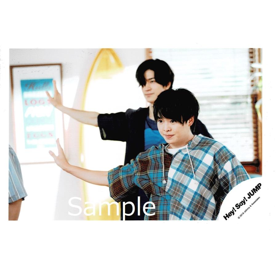 有岡大貴(Hey!Say!JUMP) 公式生写真 ファンファーレ・衣装水色×茶色×赤  