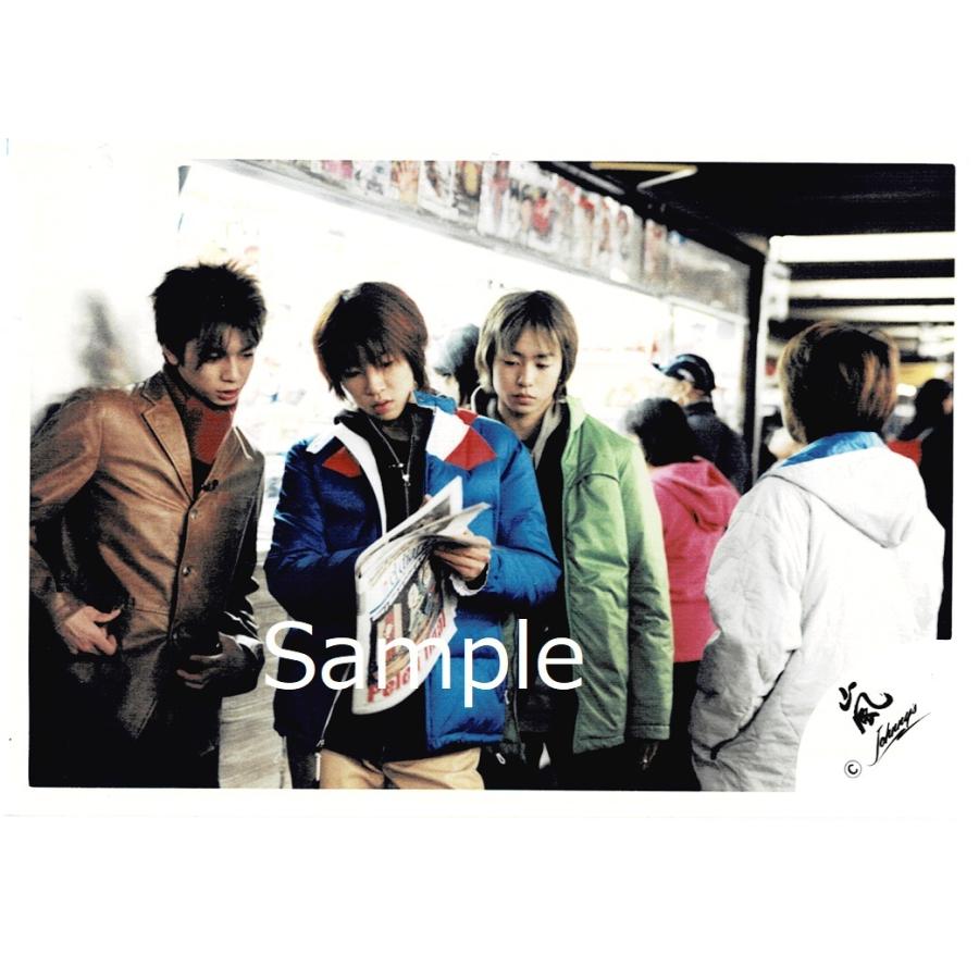 大野智 櫻井翔 相葉雅紀 松本潤 嵐 公式生写真 嵐ロゴ 錦織 嵐 はじめてのny 豪華夢のマル秘ツアー 大野後ろ向き 相葉もの持ち Z 174 アレイズブック ヤフーshop 通販 Yahoo ショッピング