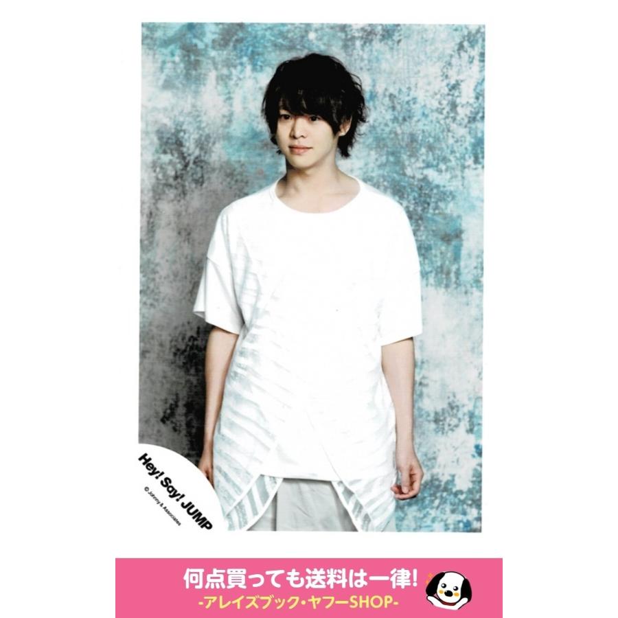 有岡大貴 Hey Say Jump 公式生写真 Dear 衣装白 目線左 背景グレー 口閉じ Z アレイズブック ヤフーshop 通販 Yahoo ショッピング