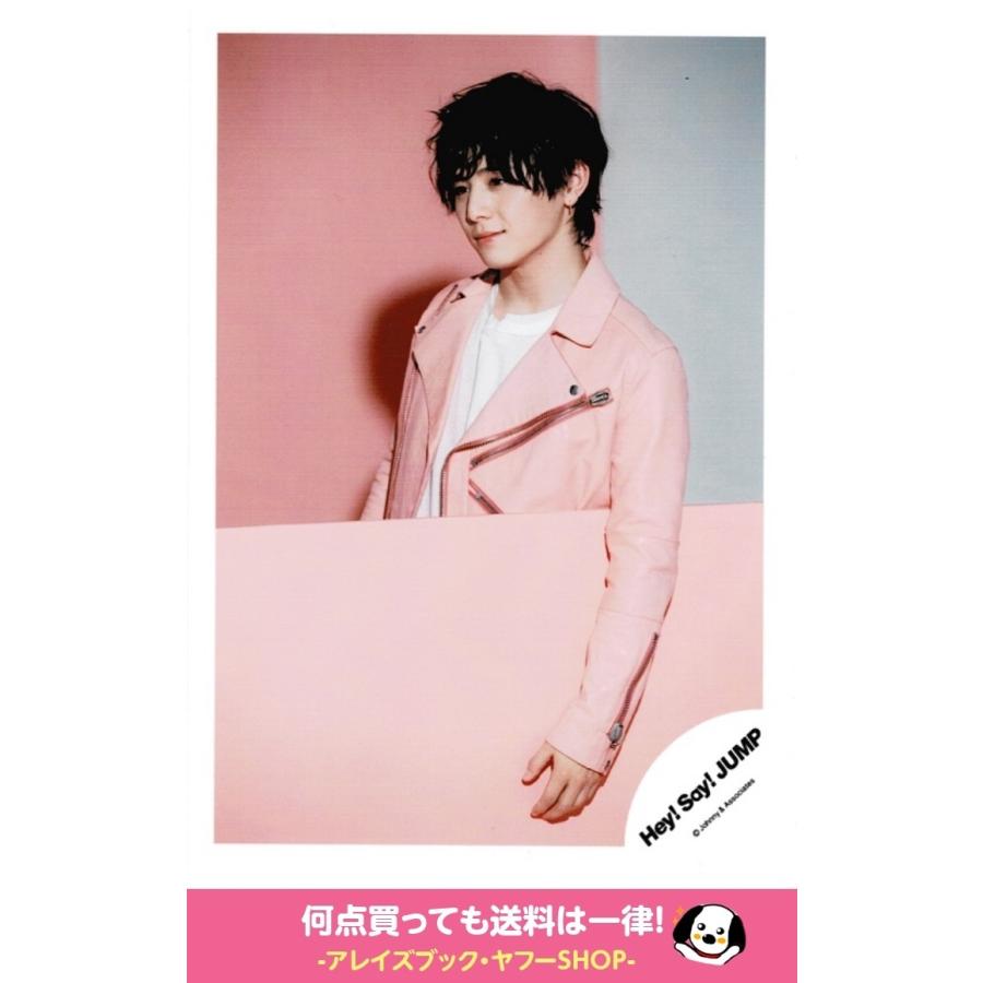 山田涼介 Hey Say Jump 公式生写真 Oh My Darling 衣装ピンク 白 目線左 口閉じ 背景ピンク グレー Z 195 アレイズブック ヤフーshop 通販 Yahoo ショッピング
