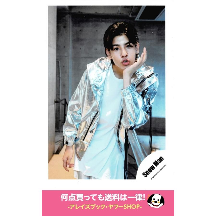 ラウール Snow Man スノーマン 公式生写真 Johnnys Island Store グッズオフショット 夏 衣装銀 白 カメラ目線 Z 219 アレイズブック ヤフーshop 通販 Yahoo ショッピング