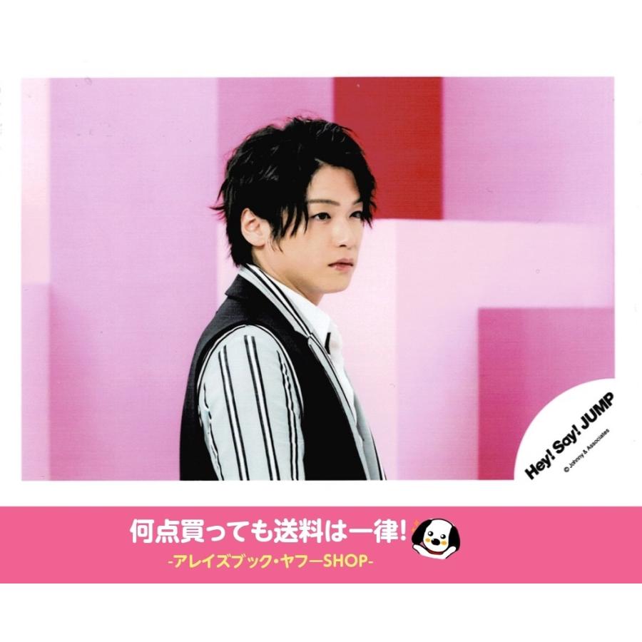 高木雄也 Hey Say Jump 公式生写真 アルバム Sense Or Love Mv ジャケ写オフショット 衣装グレー 白 黒 目線右 背景 ピンク Z アレイズブック ヤフーshop 通販 Yahoo ショッピング