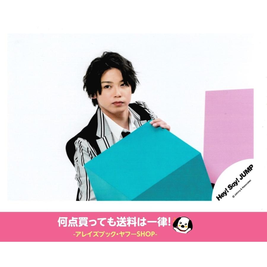 高木雄也 Hey Say Jump 公式生写真 アルバム Sense Or Love Mv ジャケ写オフショット 衣装グレー 白 黒 目線左 背景白 ピンク Z アレイズブック ヤフーshop 通販 Yahoo ショッピング