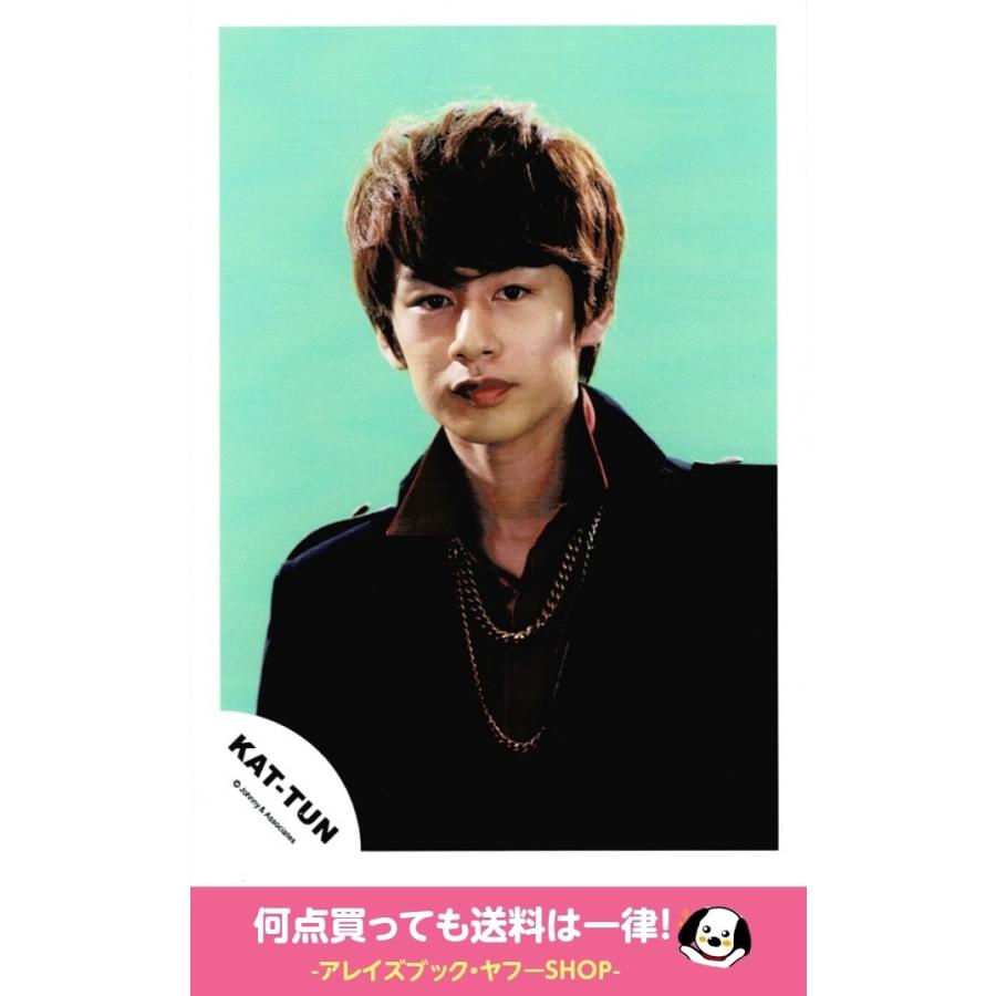 中丸雄一 Kat Tun 公式生写真 Face To Face オフショット 衣装紺 赤 口閉じ 背景黄緑 Z アレイズブック ヤフーshop 通販 Yahoo ショッピング