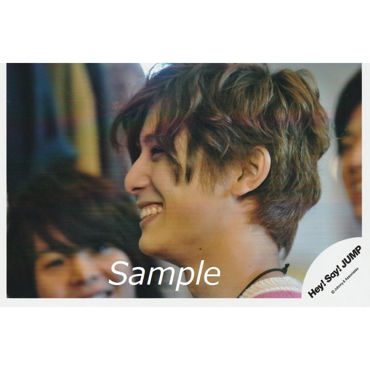 山田涼介 Hey Say Jump 公式生写真 目線左 歯見せ 笑顔 Z 3270 アレイズブック ヤフーshop 通販 Yahoo ショッピング