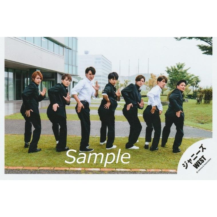 ジャニーズwest 集合 公式生写真 僕ら今日も生きている 考えるな 燃えろ 学生服 振り返り Z 3278 アレイズブック ヤフーshop 通販 Yahoo ショッピング