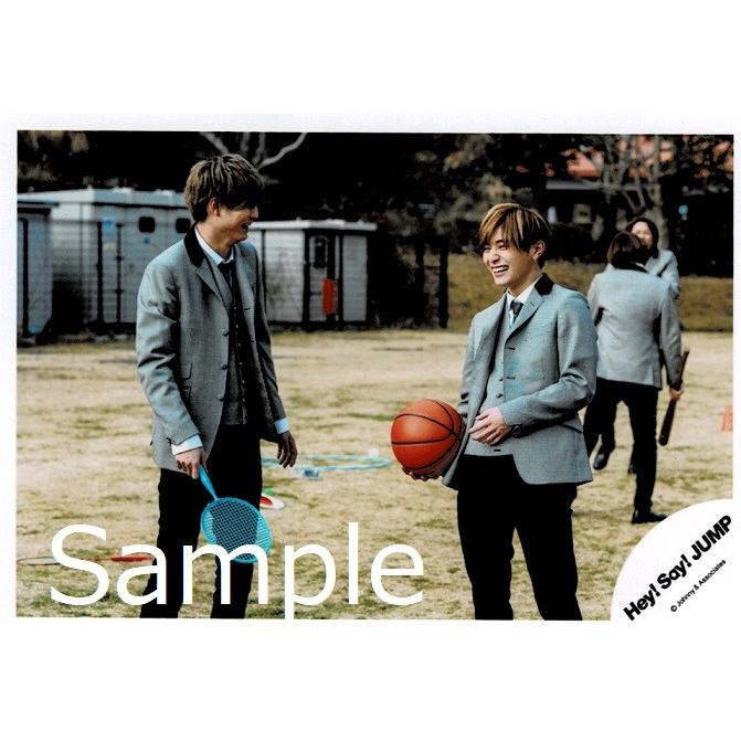 山田涼介 薮宏太 Hey Say Jump 公式生写真 Funky Time 衣装グレー 黒 白 もの持ち