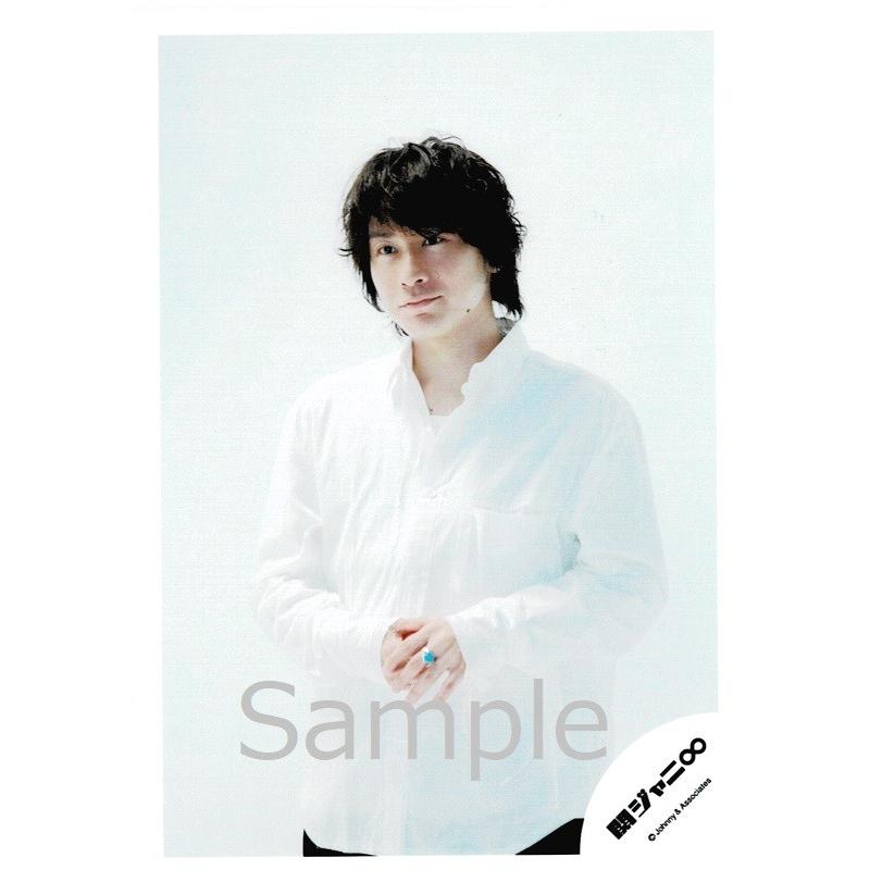 安田章大 関ジャニ 公式生写真 ここに 衣装白 口閉じ 背景白 目線左 Z 5622 アレイズブック ヤフーshop 通販 Yahoo ショッピング
