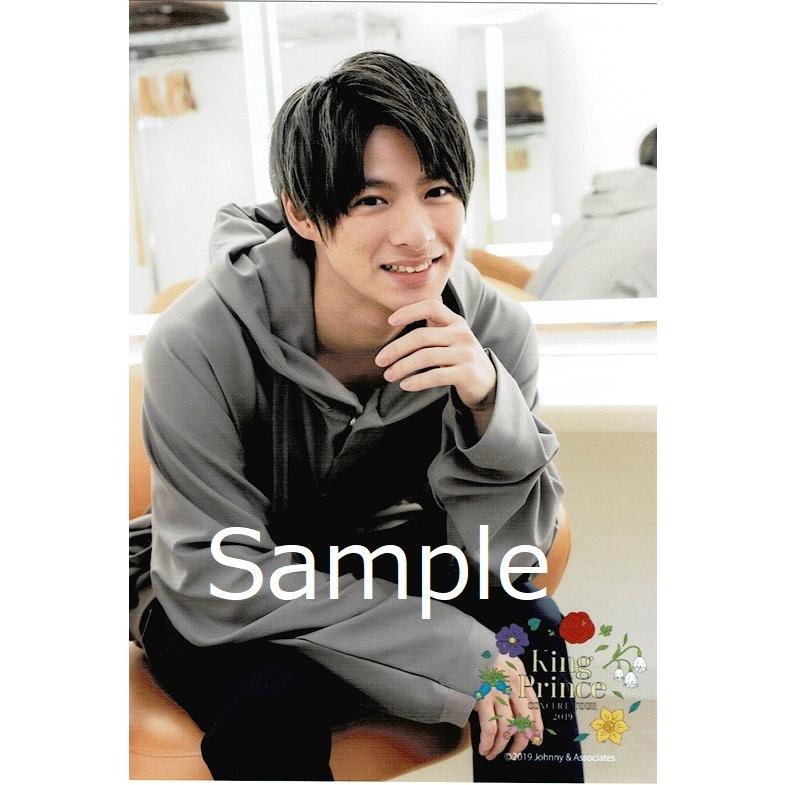 平野紫耀 キンプリ 公式生写真 King Prince Concert Tour 19 衣装うす茶色 カメラ目線 座り Z 5872 アレイズブック ヤフーshop 通販 Yahoo ショッピング