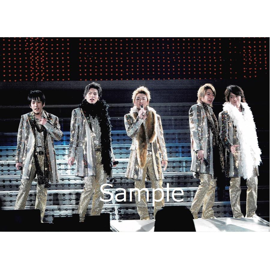 嵐 集合 公式生写真 Arashi Around Asia In Dome ライブ マイク持ち 衣装銀 金 Z 6266 アレイズブック ヤフーshop 通販 Yahoo ショッピング