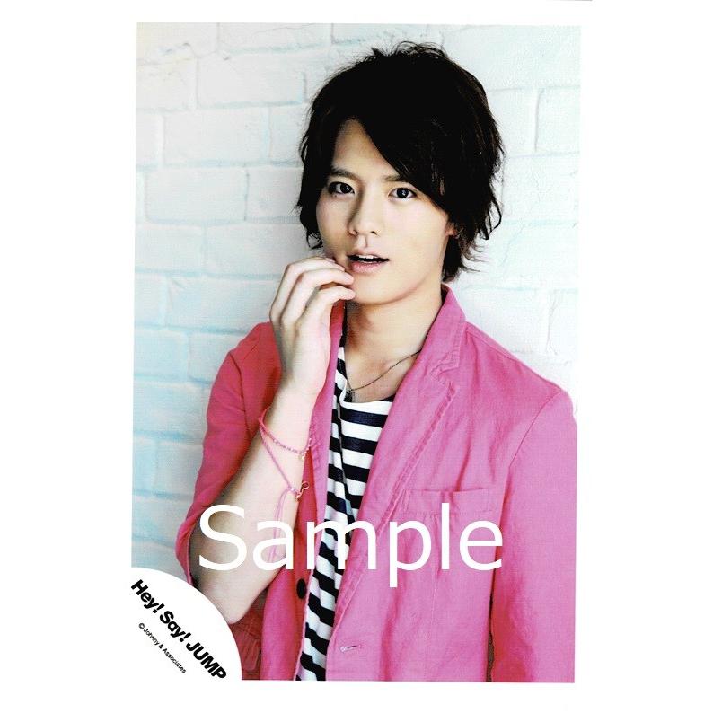 岡本圭人 Hey Say Jump 公式生写真 Smart 衣装ピンク 白 黒 カメラ目線 口開け Z 6333 アレイズブック ヤフーshop 通販 Yahoo ショッピング