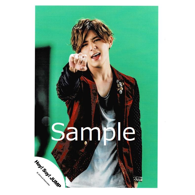 山田涼介 Hey Say Jump 公式生写真 Fantastic Time 衣装赤 黒 白 背景黄緑 口開け Z 6391 アレイズブック ヤフーshop 通販 Yahoo ショッピング