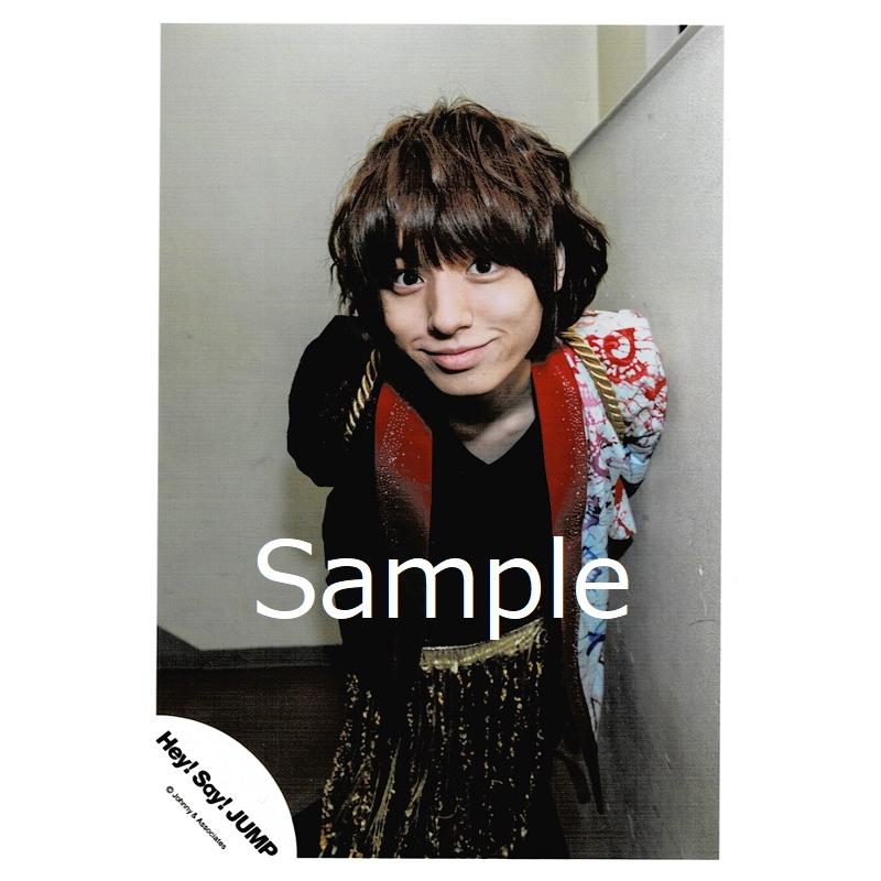 伊野尾慧 Hey Say Jump 公式生写真 真剣sunshine 衣装黒 赤 白 金 カメラ目線 口閉じ Z 6629 アレイズブック ヤフーshop 通販 Yahoo ショッピング