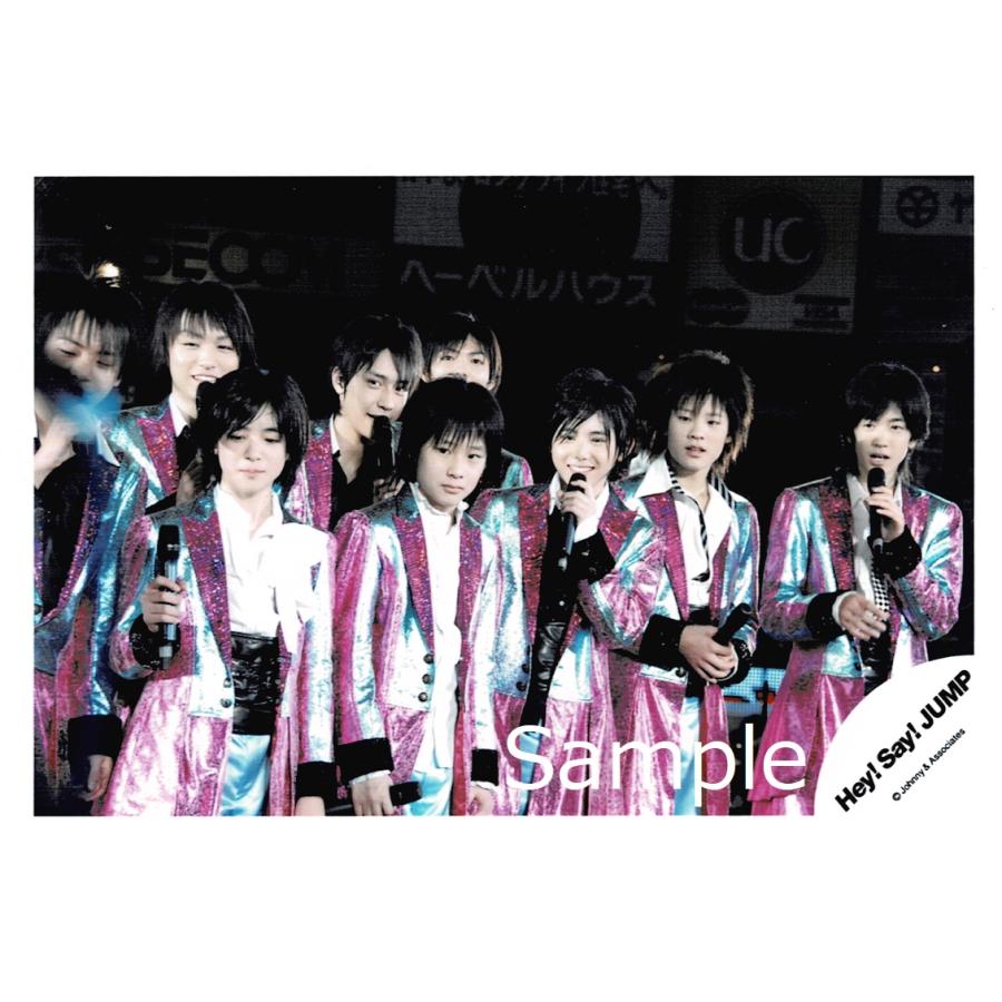 Hey Say Jump 集合 公式生写真 衣装紫 銀 白 マイク持ち 目線若干左 Z 7211 アレイズブック ヤフーshop 通販 Yahoo ショッピング